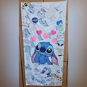Stitch beach towel